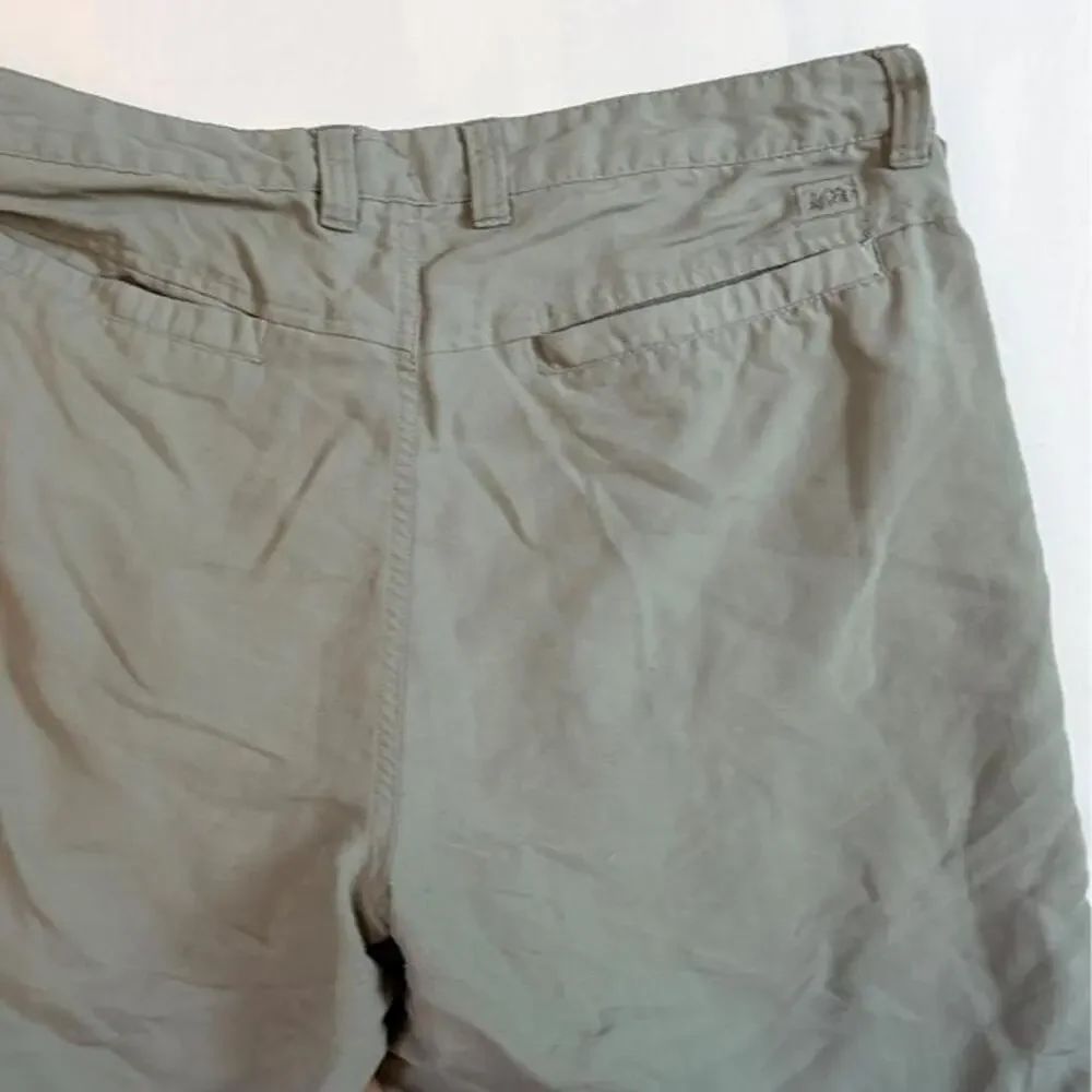 REI Khaki nylon polyester